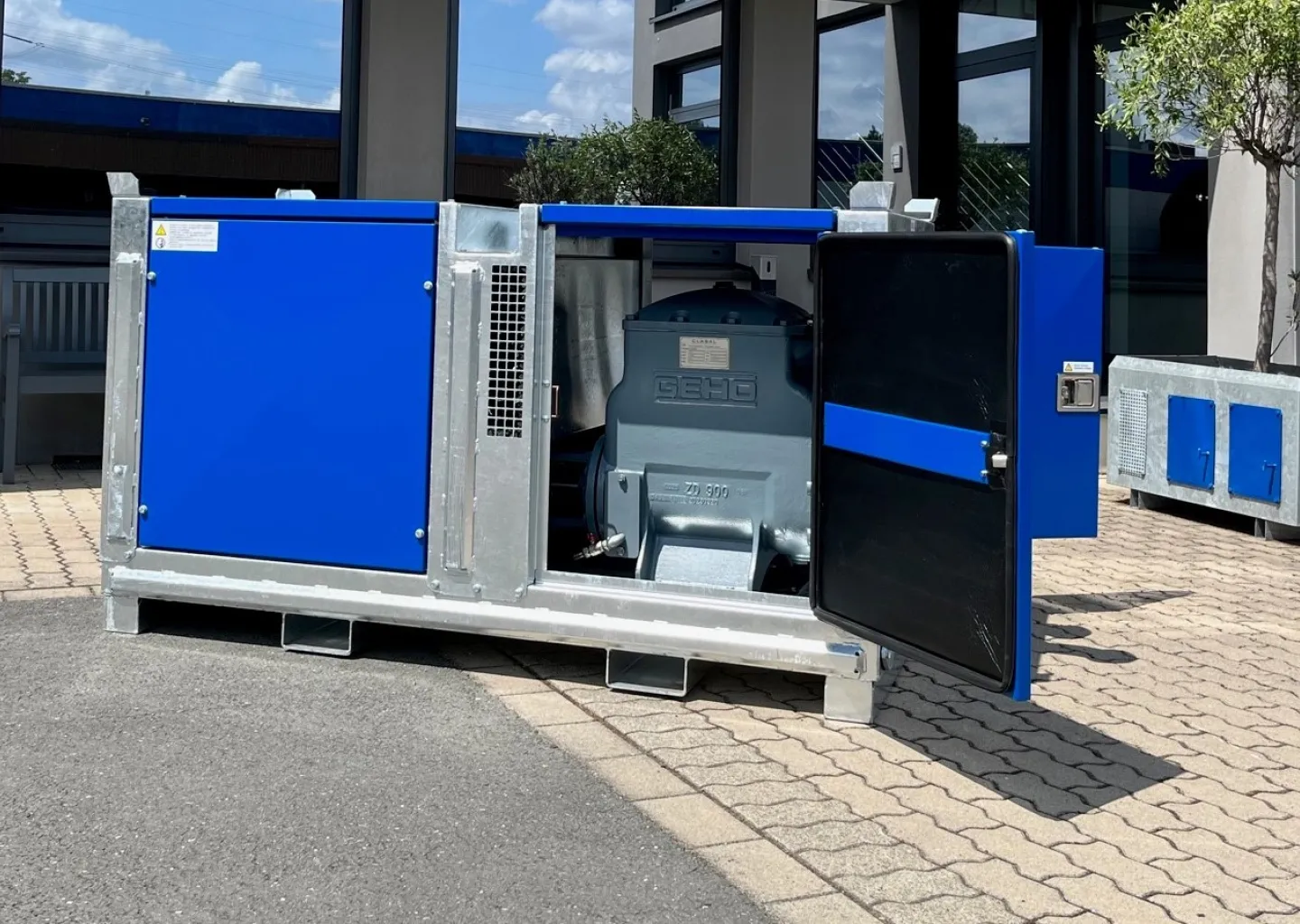 ZD 600-900 Kompakt Silent Diesel